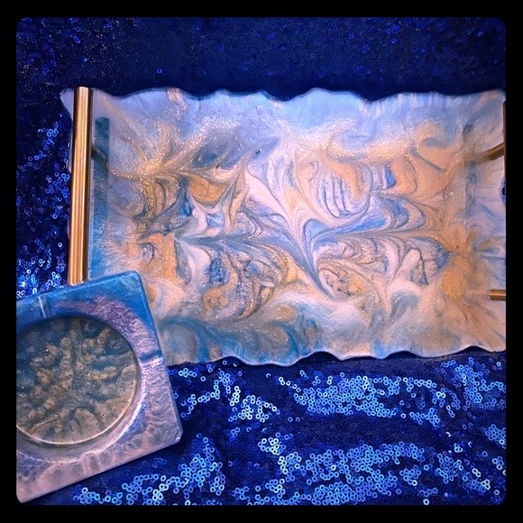 Trays & ash trays - Picture 1 of 1